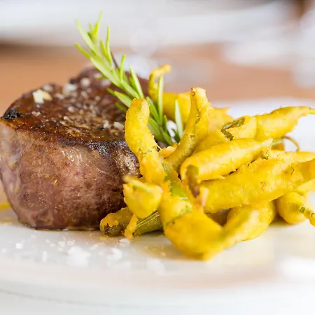 فندق Hacienda Zorita Wine & - Small Luxury