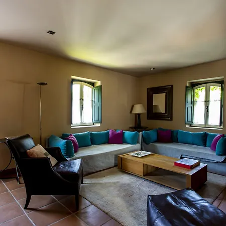 Hacienda Zorita Wine & - Small Luxury Вальвердон