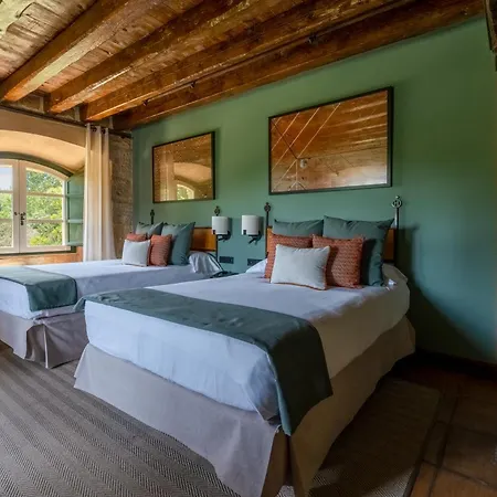 Hacienda Zorita Wine - Small Luxury