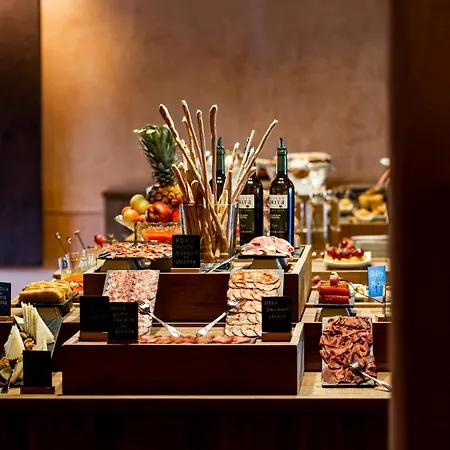 Hacienda Zorita Wine & - Small Luxury