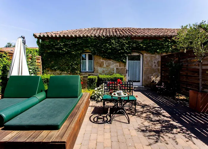 Hacienda Zorita Wine & - Small Luxury Valverdón