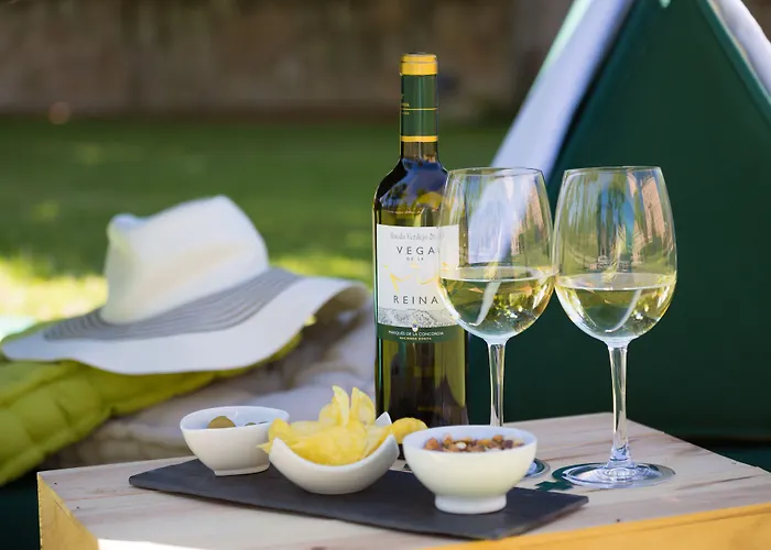 Hacienda Zorita Wine & - Small Luxury מלון Valverdón