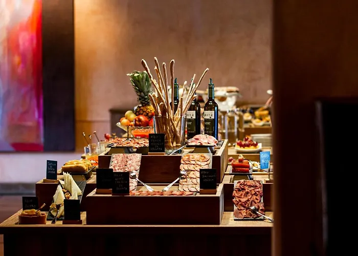 Hacienda Zorita Wine & - Small Luxury